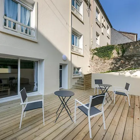 La Recouvrance: Spacious With Shared Living And Private Terrace Brest